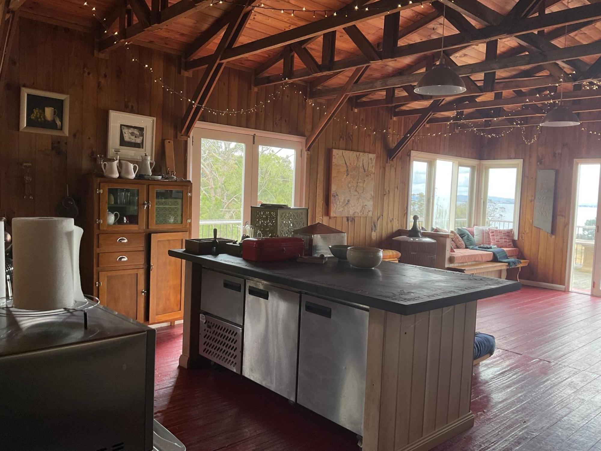The Woolshed And Farmhouse Blue, Bruny Island Barnes Bay Екстериор снимка
